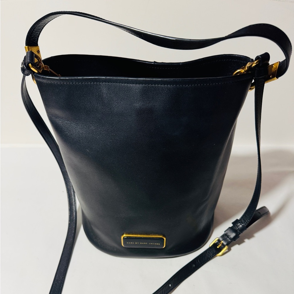 Marc by Marc Jacobs Ligero Bucket Convertible Crossbody Bag - Black